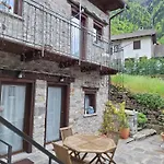 Del Sasso Gasthof 3*
